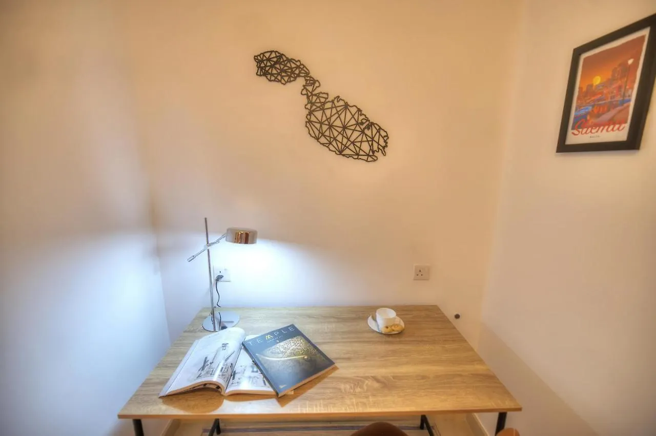 Centrally Located And Tastefully Furnished One Bedroom Apartment Ckni1-1 Gżira Málta