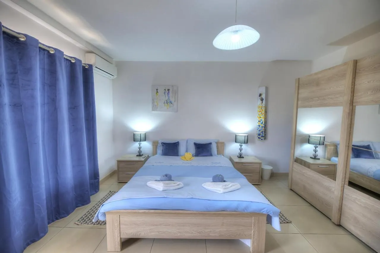 Centrally Located And Tastefully Furnished One Bedroom Apartment Ckni1-1 Gżira Málta